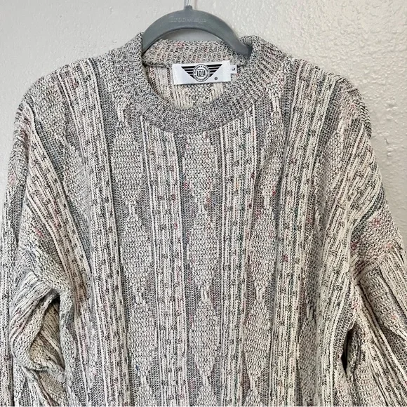 I.O.U Vintage Knit Sweater Size Large - Picture 3 of 15